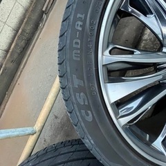 タイヤホイールセット　Raysレイズ18インチ7J5穴　215/45R18 