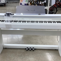 電子ピアノ　CASIO     PX-760WE