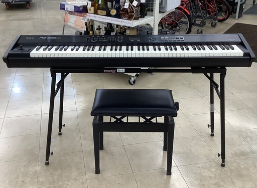 電子ピアノ　ROLAND     RD-300NX