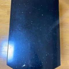 黒色ローテーブル　400円