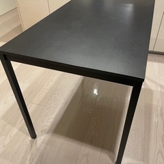 IKEA ダイニングテーブル