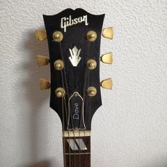 ギブソン社製　アコースティックギター
DOVE 