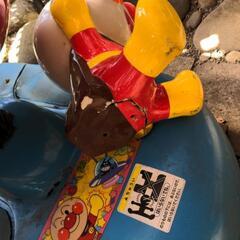 アンパンマン 乗る遊具 お金入れて動く