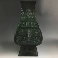 🔷🔶🔷ut23/96 渋谷 鳳州 作 角型 饕餮紋 青銅 花瓶 ...