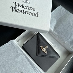 【ネット決済・配送可】Vivienne Westwood 三つ折財布