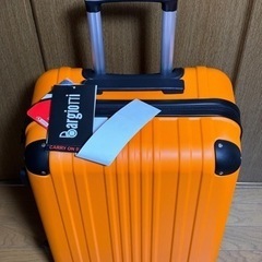 スーツケース　新品　未使用　XMサイズ　　　