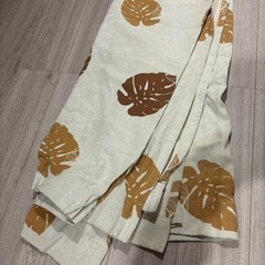 決まりました遮光カーテン　100×200 タッセル4つあり