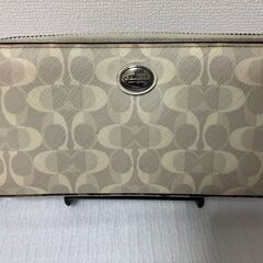 【中古財布】コーチ　長財布　擦れあり