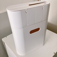 コロコロ収納用具