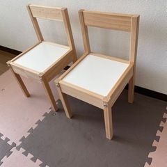 IKEA 子供用椅子　2脚セット　家具 椅子 ダイニングチェア