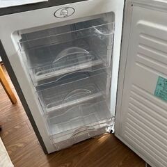 1ドア冷凍庫６０L