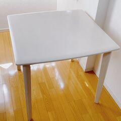 【NITORI】ダイニングテーブル　アルナス 80cm×80cm...