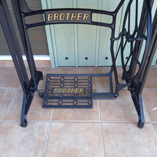 足踏みミシンテーブル ヴィンテージ ミシン台 リメイクテーブル デスク