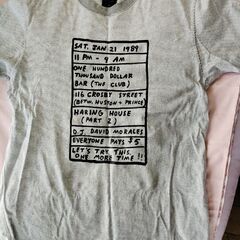 Ｔシャツ