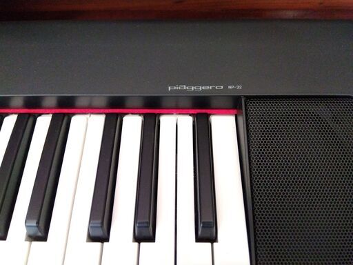 美品 YAMAHA 電子キーボード Piaggero（ピアジェーロ）NP-32 ブラック 76鍵 - 鍵盤楽器、ピアノ