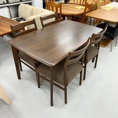 2号店1周年記念セール‼️【超美品‼️】定価109,990円♪ ニトリ 135cm幅4人掛けダイニングテーブルセット(Nコレクション) 木製ダークブラウン♪