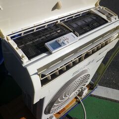 お取引中　パナソニック　2.2Kエアコン　6～8畳用　CS-J226C-W　2016年　100V　R32新冷媒採用