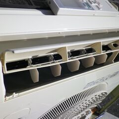 お取引中　パナソニック　2.2Kエアコン　6～8畳用　CS-J226C-W　2016年　100V　R32新冷媒採用