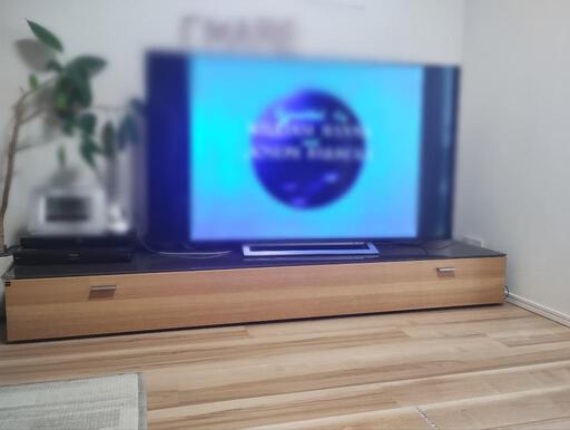ヒュルスタテレビボード