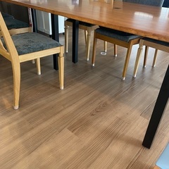 ダイニングテーブル イス