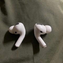 AirPods pro 第1世代　イヤホンのみ