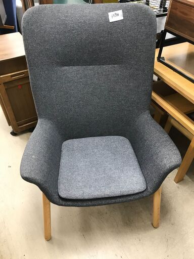 IKEA　ハイバックチェア　VEDBO ヴェードボー　一人用チェア　椅子　布　北欧　おしゃれ　パーソナルチェア　新生活　(ジャングルジャングル石津店)