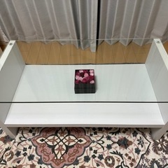 テーブル(ガラス天板)