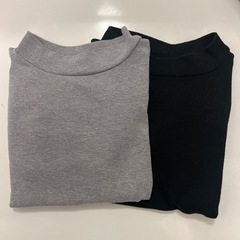 無印良品　起毛スムースハイネック長袖Ｔシャツ　グレー　ブラック