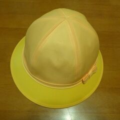 【値下げ】★美品★女児　黄色い帽子　サイズ55