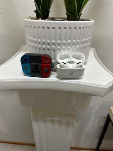箱付きAirPods Pro