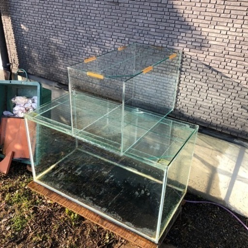 90センチと60センチのガラス水槽　2個セット