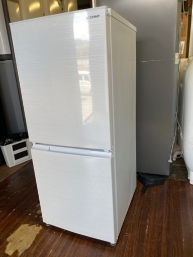 福岡市内配送無料　2020年式　シャープ SHARP SJ-D15G-W [冷蔵庫 （152L・つけかえどっちもドア） 2ドア ホワイト系]