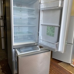 福岡市内配送無料　2020年　201L AQR-20J-S 冷蔵庫 ブラッシュシルバ [2ドア /右開きタイプ /201L]