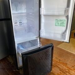 福岡市内配送無料　三菱電機 MITSUBISHI ELECTRIC MR-P15Y-B [冷蔵庫 Pシリーズ （146L・右開き） サファイアブラック]