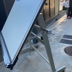 製図台　金沢工業大学建築学部