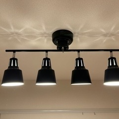 4灯　シーリングライト　ブラック　家具 照明器具
