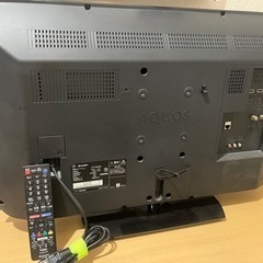 SHARP32型液晶テレビ【テレビ台付き】