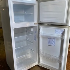 福岡市内配送無料　ハイセンス 【右開き】120L 2ドアノンフロン冷蔵庫 エディオンオリジナル ホワイト HR-B1201