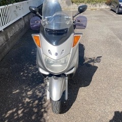 YAMAHA マジェスティC 250