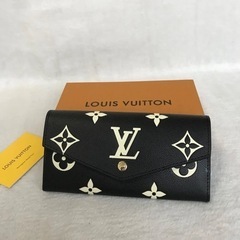 LOUIS VUITTON 長財布