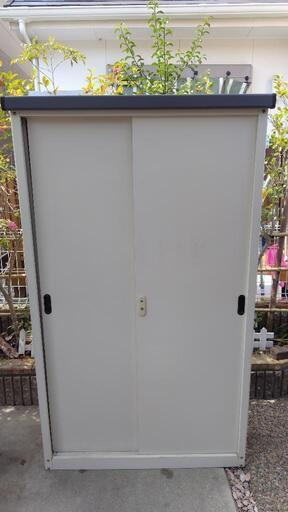 決まりました　物置　早い者勝ち