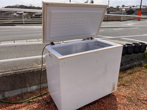 冷凍庫 ストッカー 205L