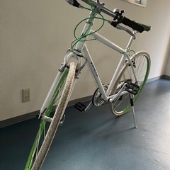 SPEAR (スペア) 700C シマノ7速 430mm WHITE クロスバイク