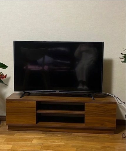 （お譲り先決定)セット売り❣️テレビとテレビ台