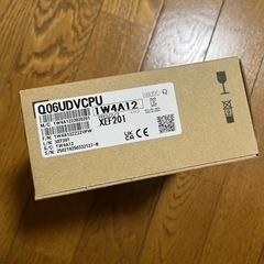 三菱　シーケンサ　新品未開封　Q06UDVCPU