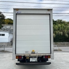 レンタカー　パネルバン　2トン　MT − 沖縄県