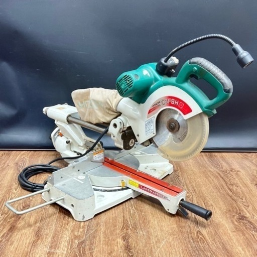 ○動作品■日立工機 卓上スライド丸のこ 216mm HITACHI C8FSH レーザーマーカー 押し切り 左右傾斜 角度 勾配 中古品■ジモティ姫路