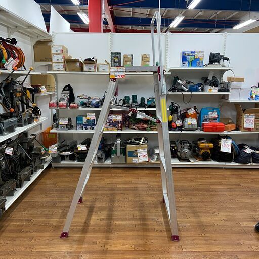 【中古】【動作OK】【店頭引取限定】Pica　DXG-150T　脚立　25,300円（税込）4685