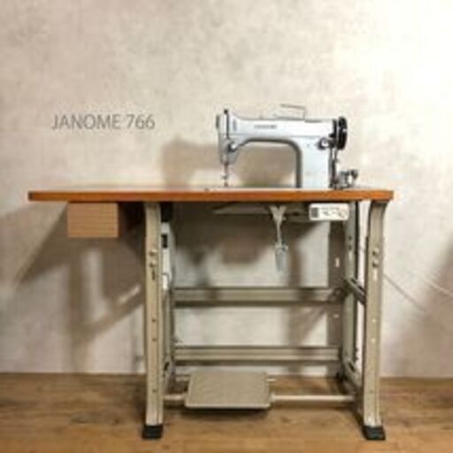 [ジャノメミシン]職業用ミシン（足踏み式）766型 ジャノメミシン]職業用ミシン（足踏み式）766型