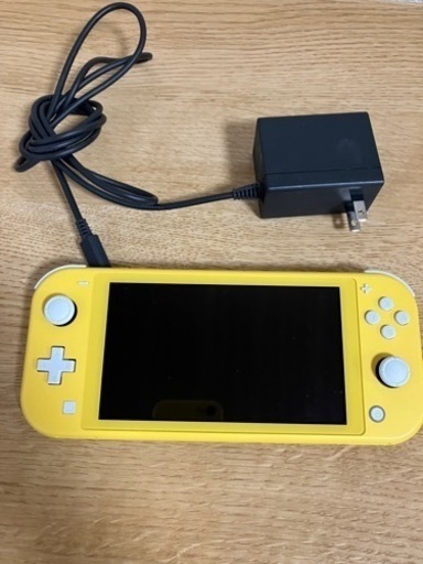 ニンテンドーSwitch Lite イエロー
